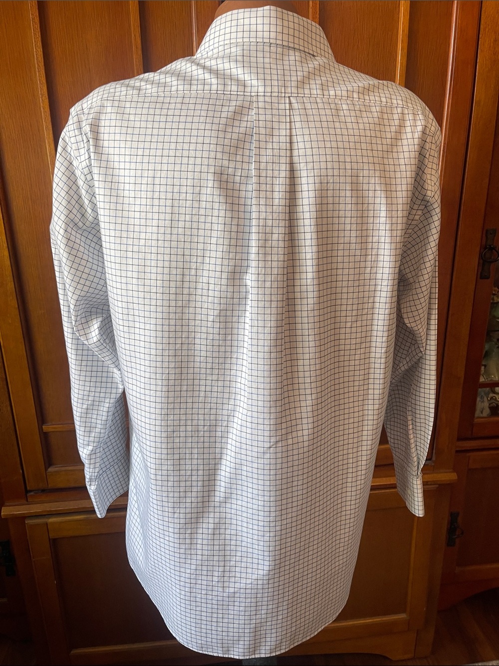 Daniel Cremieux White Shirt with Navy Windowpane Check - Picture 3 of 5